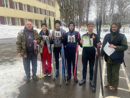 Кадеты профильного класса СК России приняли участие в традиционных соревнованиях по лыжным гонкам